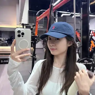 毛华芳